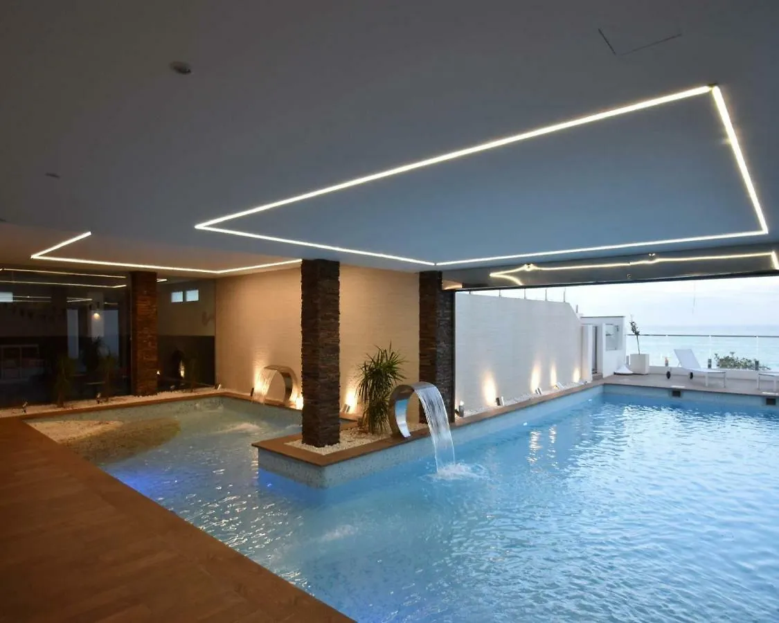 Luxury Villa Gaudi By Hlclub Agency Vilanova i la Geltru