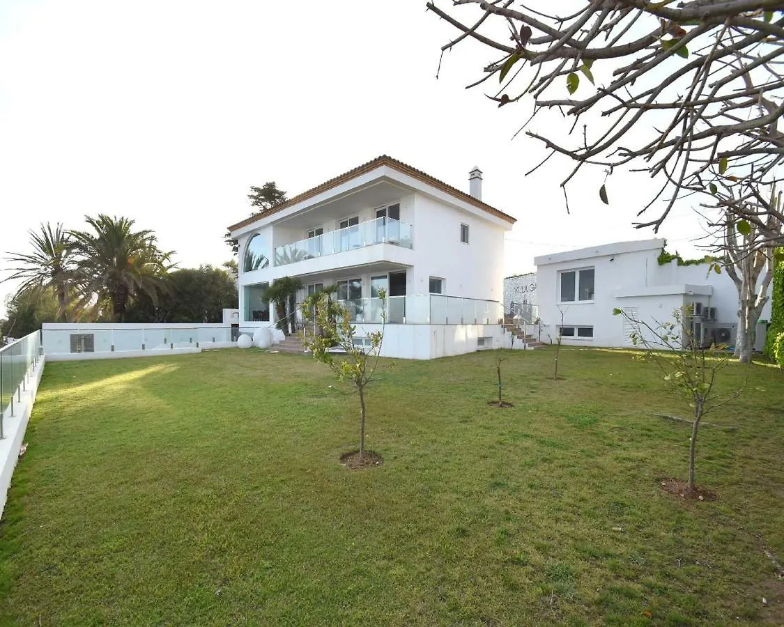 Luxury Villa Gaudi By Hlclub Agency Vilanova i la Geltru