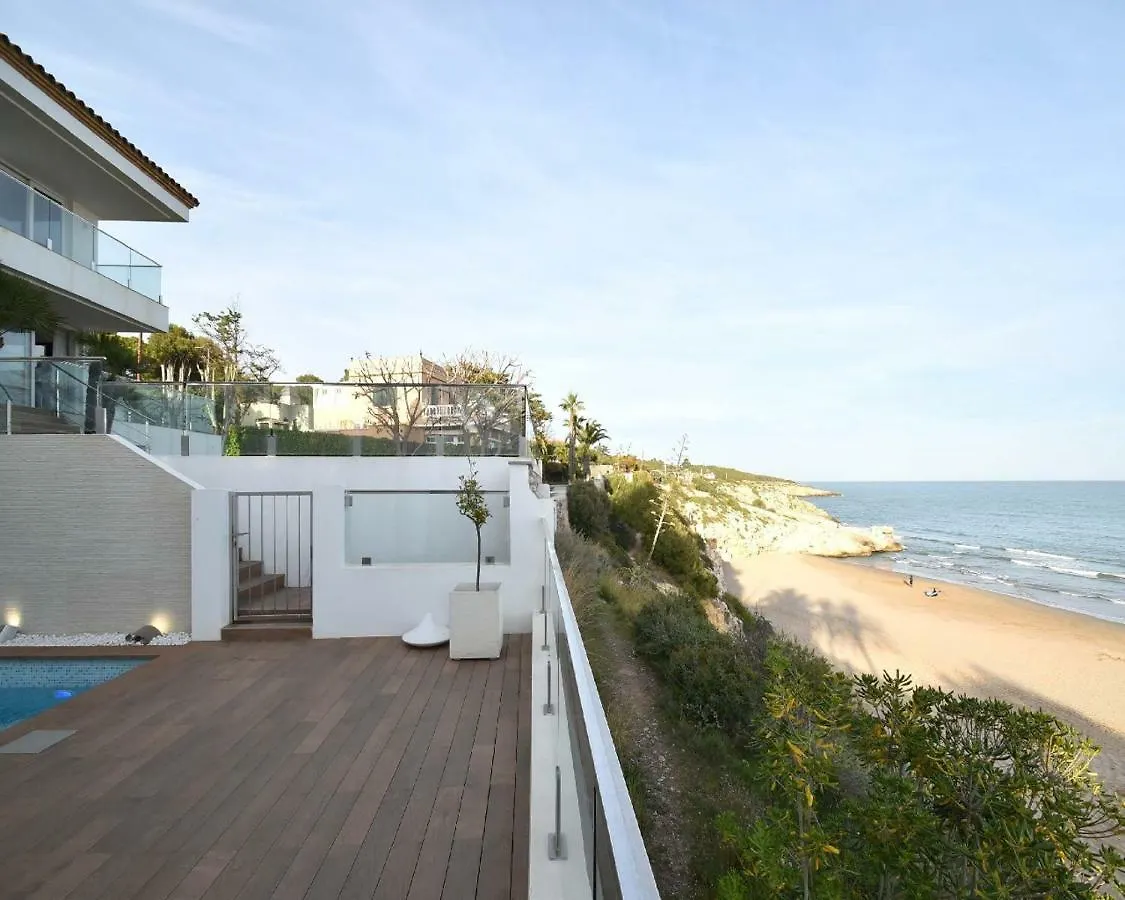 Luxury Villa Gaudi By Hlclub Agency Vilanova i la Geltru