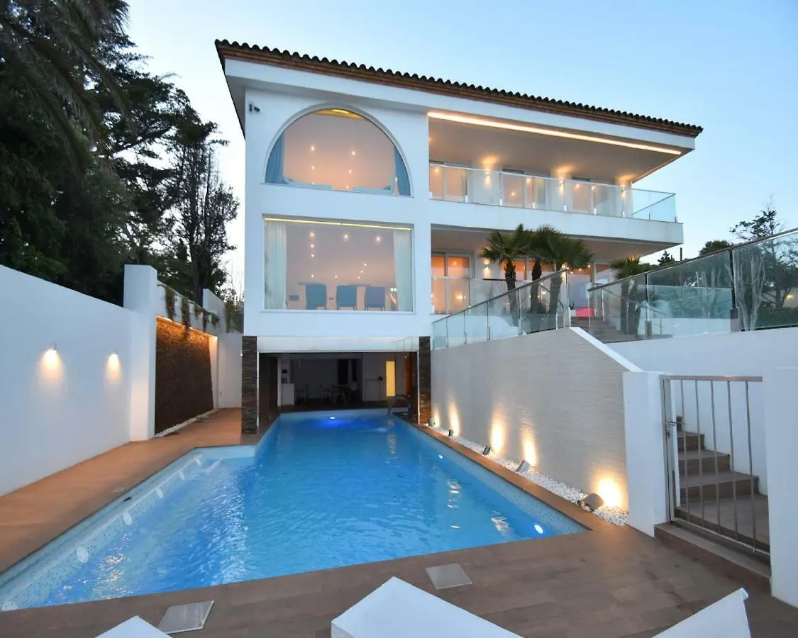 Luxury Villa Gaudi By Hlclub Agency Vilanova i la Geltru
