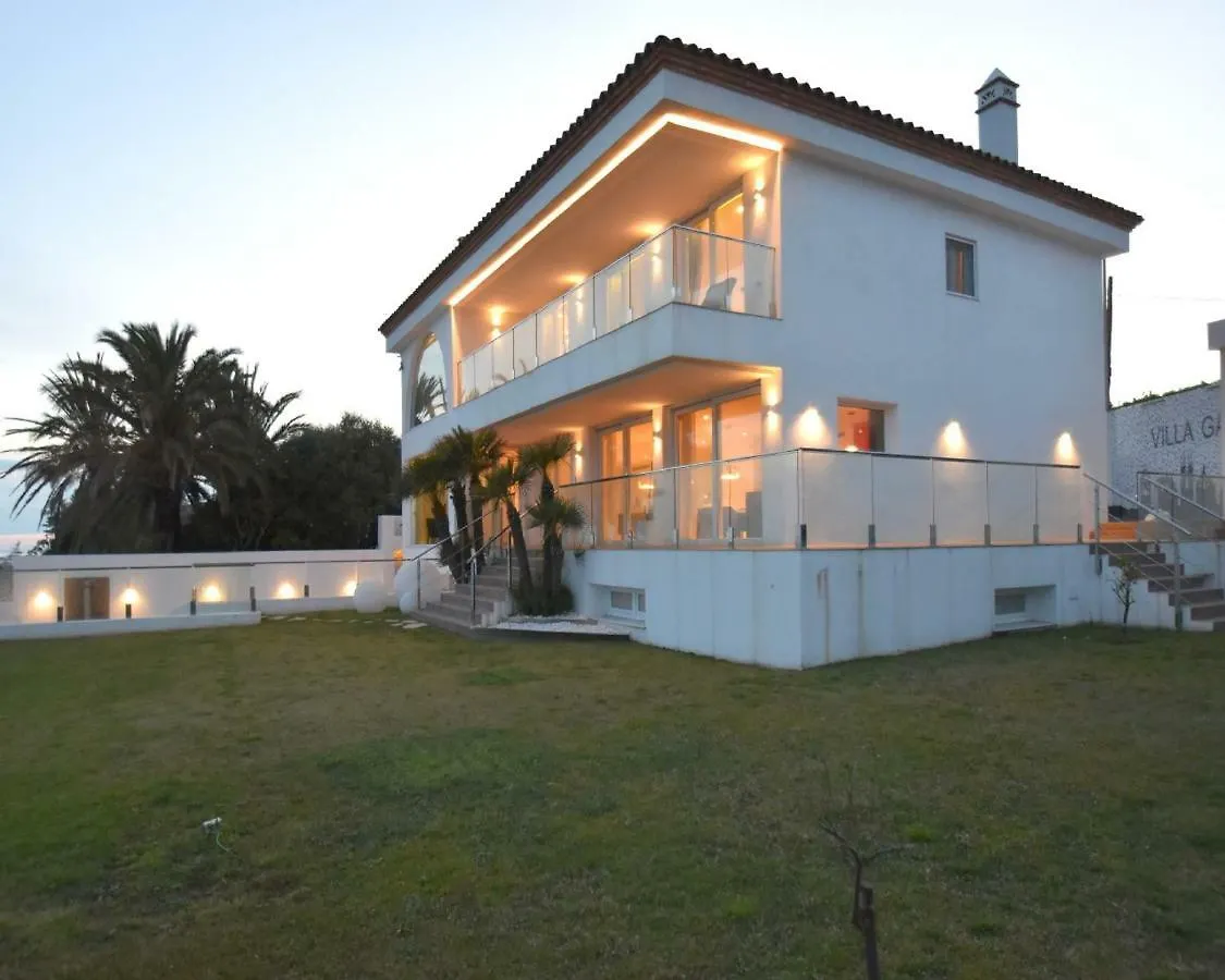 Luxury Villa Gaudi By Hlclub Agency Vilanova i la Geltru