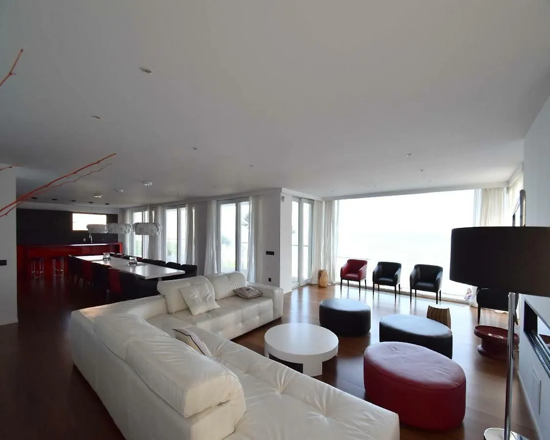 Luxury Villa Gaudi By Hlclub Agency Vilanova i la Geltru