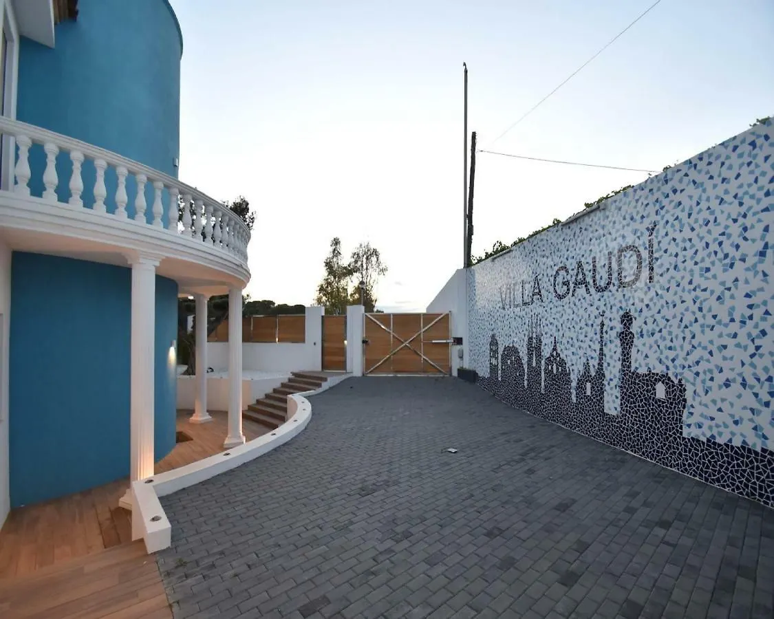 Luxury Villa Gaudi By Hlclub Agency Vilanova i la Geltru