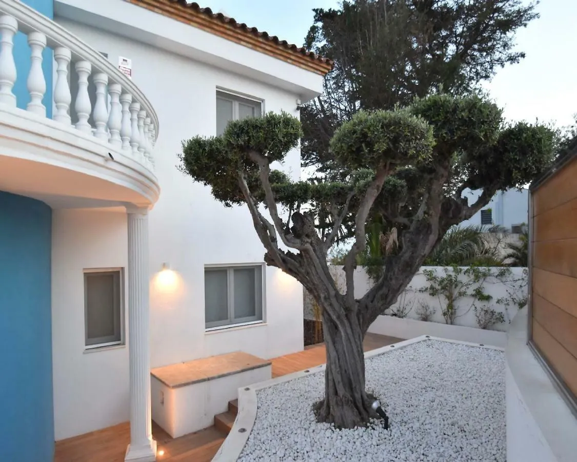 Luxury Villa Gaudi By Hlclub Agency Vilanova i la Geltru