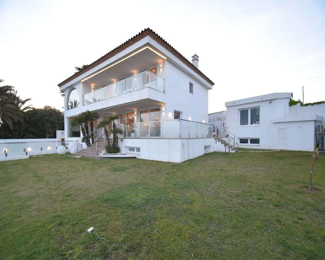 Luxury Villa Gaudi By Hlclub Agency Vilanova i la Geltru