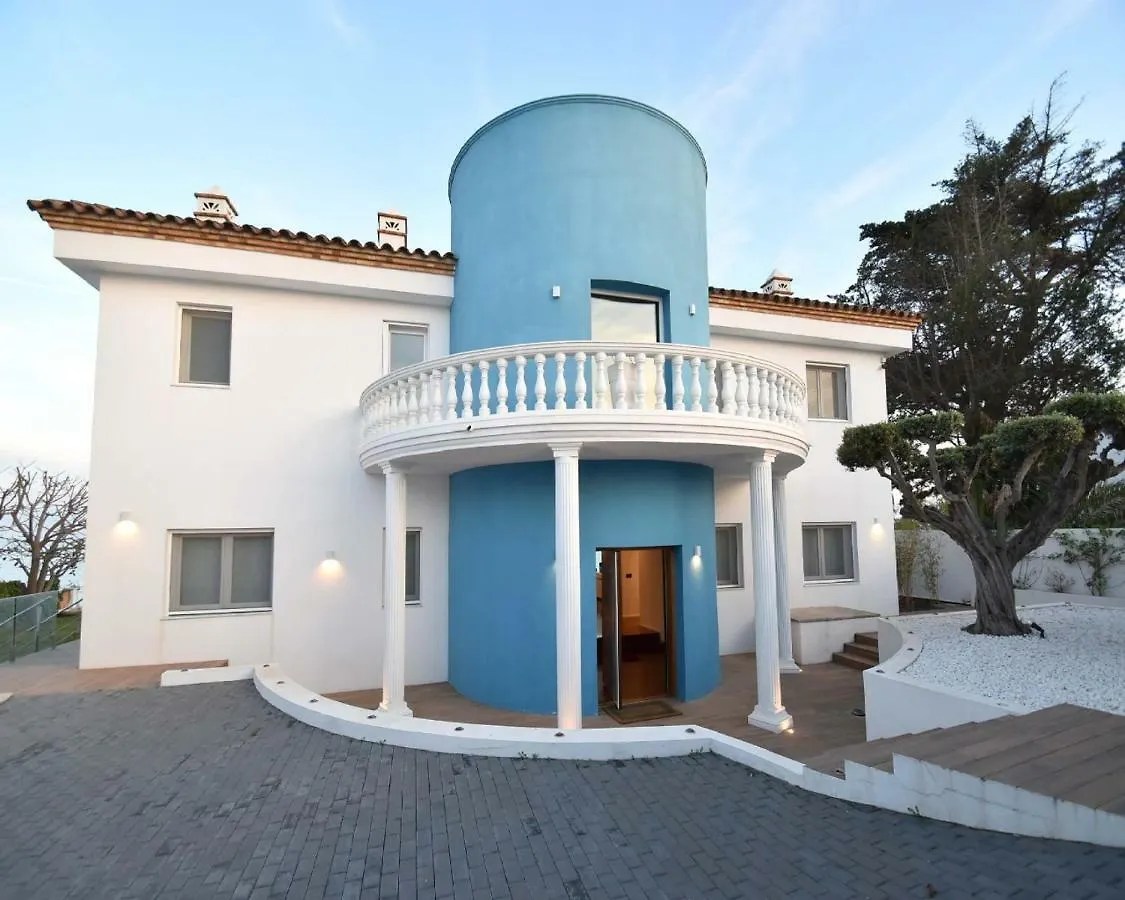 Luxury Villa Gaudi By Hlclub Agency Vilanova i la Geltru