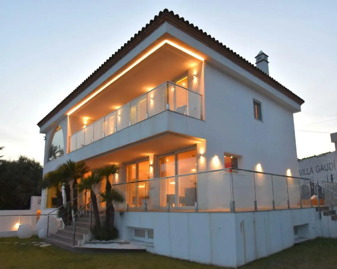 Luxury Villa Gaudi By Hlclub Agency Vilanova i la Geltru