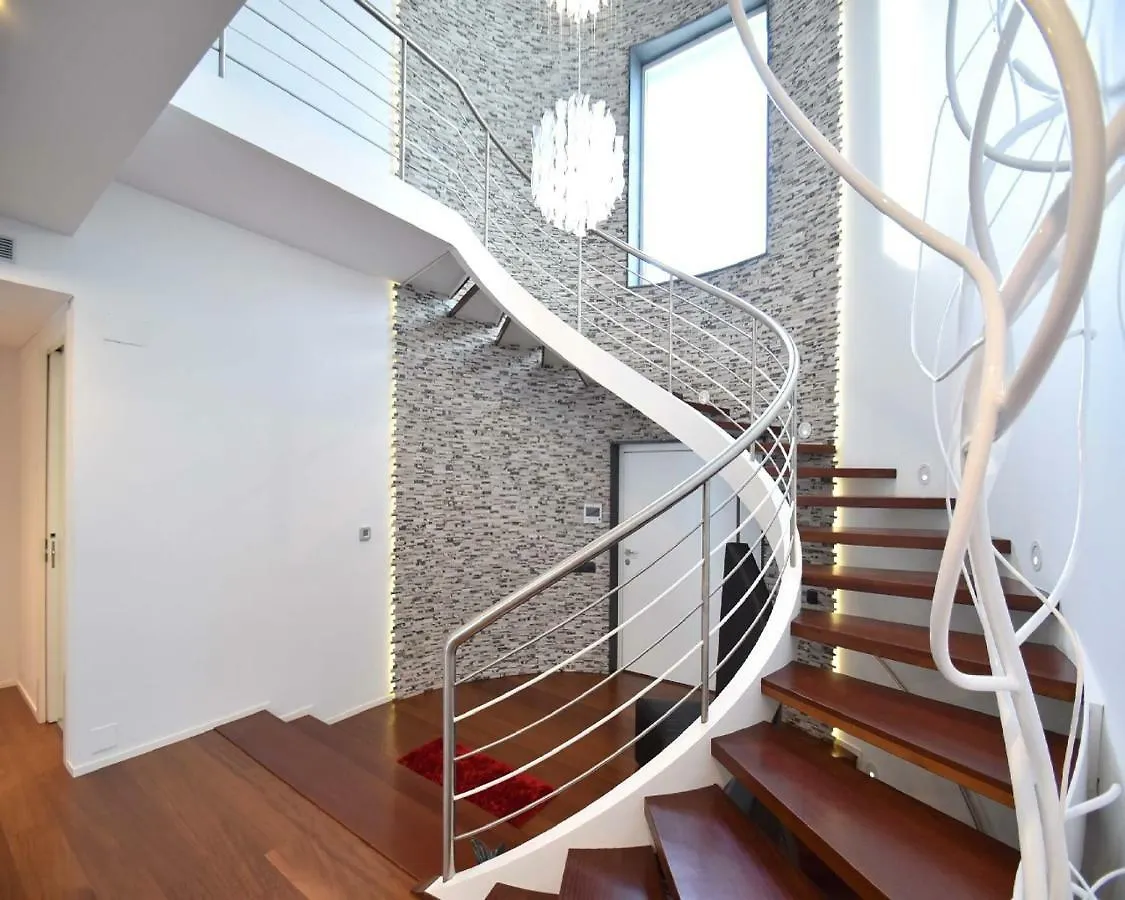 Luxury Villa Gaudi By Hlclub Agency Vilanova i la Geltru